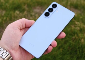 Приличное время автономной работы, отличная камера и не только: обзор Samsung Galaxy S26+