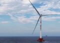 Китай подвесил над морем 16-мегаваттную ветряную турбину размером со 110-этажный дом — ей не страшны мощные тайфуны