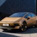 Похож на Lamborghini, большой, как Camry, а цена — всего 120 тыс. юаней (1,6 млн рублей). В Китае стартовали продажи нового Hyundai Ioniq V