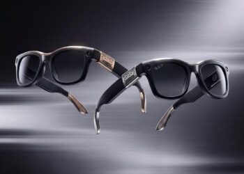 В России представили умные очки Ray-Ban в стиле «Одиссеи»