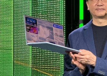 Acer представила ноутбук, который весит меньше 800 граммов. Swift Blade 14 получил экран OLED 2880 х 1800 пикселей и 6-ядерный Core 7 350